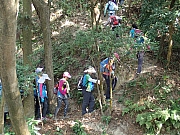 PC030016.JPG (645680 bytes)