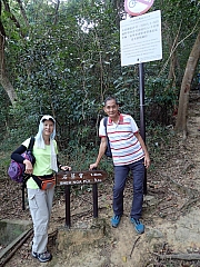 PC310017.JPG (607759 bytes)