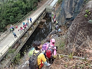 P1280149.JPG (699042 bytes)