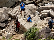 PB080152.JPG (692498 bytes)