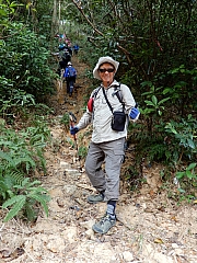 PB150027.JPG (694301 bytes)