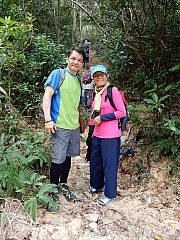 PB150028.JPG (651995 bytes)