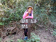 PB220071.JPG (904204 bytes)