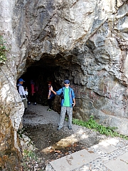 PB290078.JPG (647592 bytes)