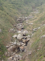 PC130100.JPG (813170 bytes)