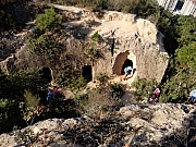 P1030011.JPG (812680 bytes)
