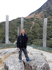 P1100044.JPG (315509 bytes)