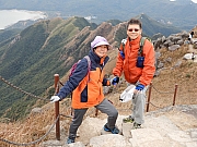 P1100070.JPG (559843 bytes)