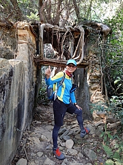 P1170177.JPG (674840 bytes)
