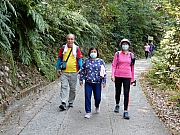 P2210078.JPG (905892 bytes)