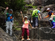 P4300024.JPG (432002 bytes)