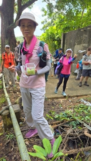 Thumbnail of pic_Derek_Wong_021.jpg